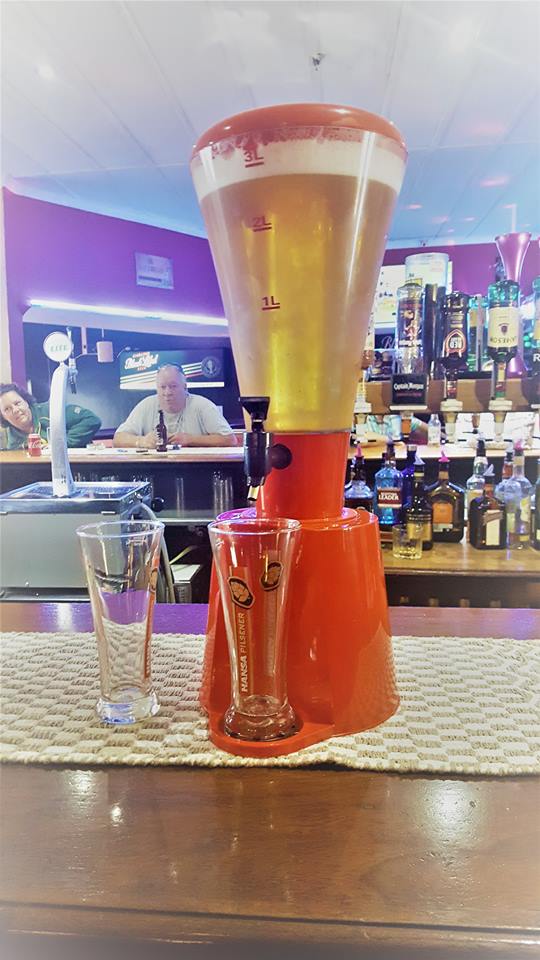 bootleggerz-bar-and-restaurant_BEER TOWER.jpg